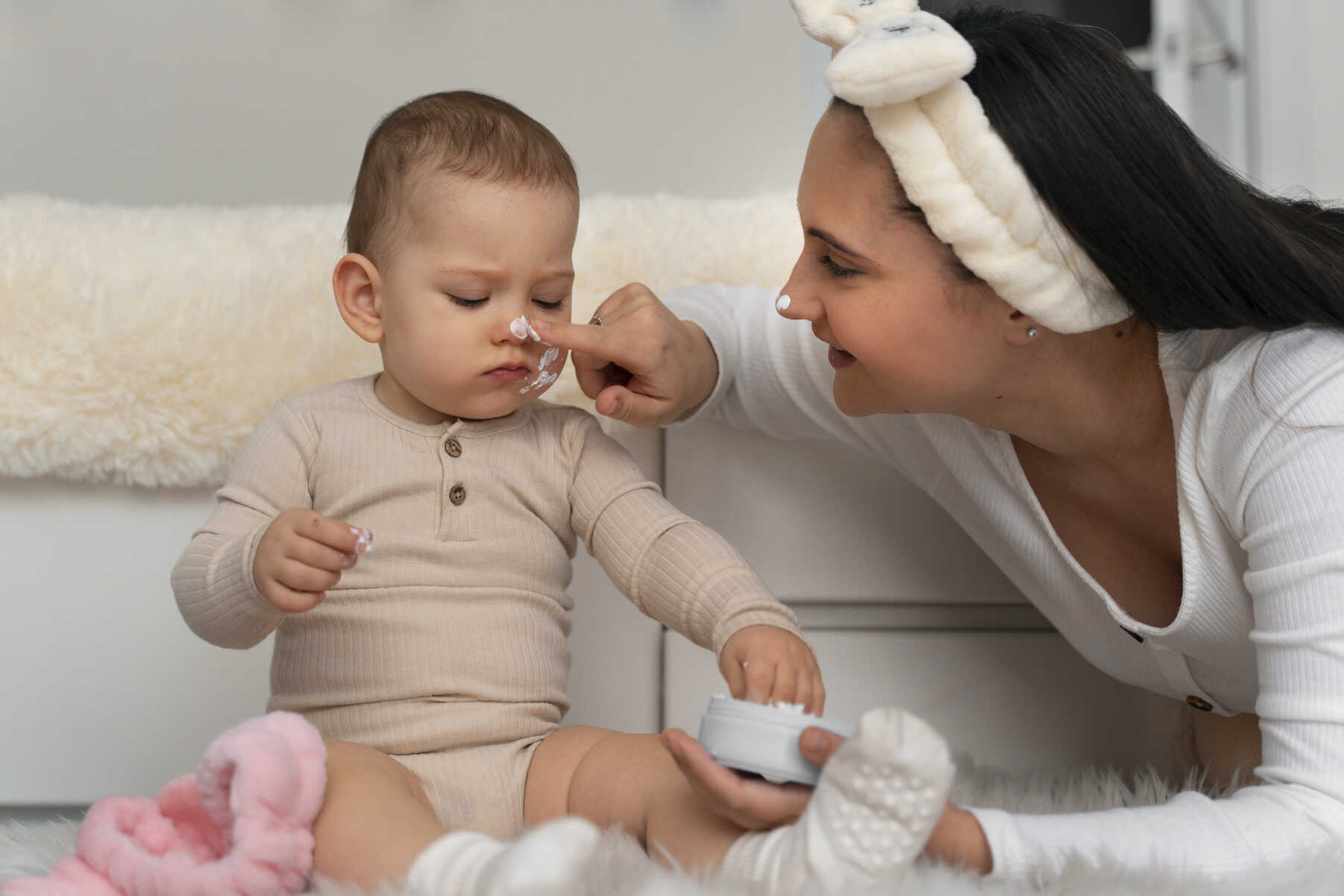Pahami Kebutuhan dan Jenis Skincare untuk Bayi